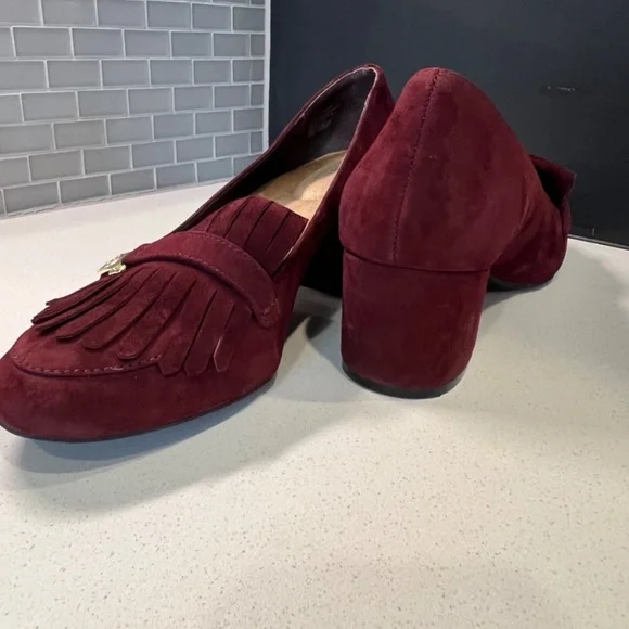 NEW Burgandy Suede Giani Bernini Size 10 Memory foam 2” heels never worn - Picture 7 of 16